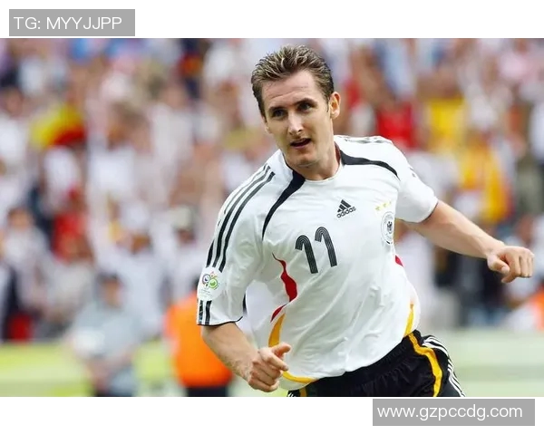 世界杯激战德国对决波兰精彩瞬间回顾与赛后分析 世界杯激战德国对决波兰精彩瞬间回顾与赛后分析